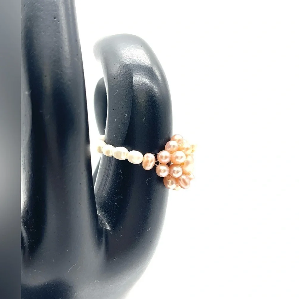 DELICATE PEARL FLOWER RING, WHITE AND PINK